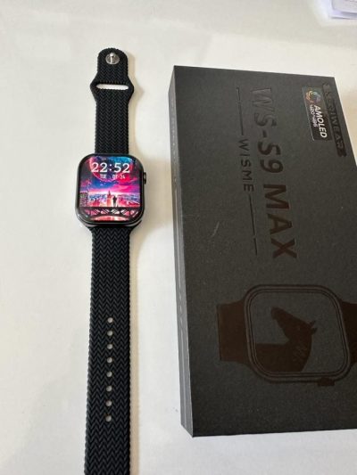 WS-S9 MAX Smartwatch with AMOLED Display and 2 Strap – Black Color - Image 2